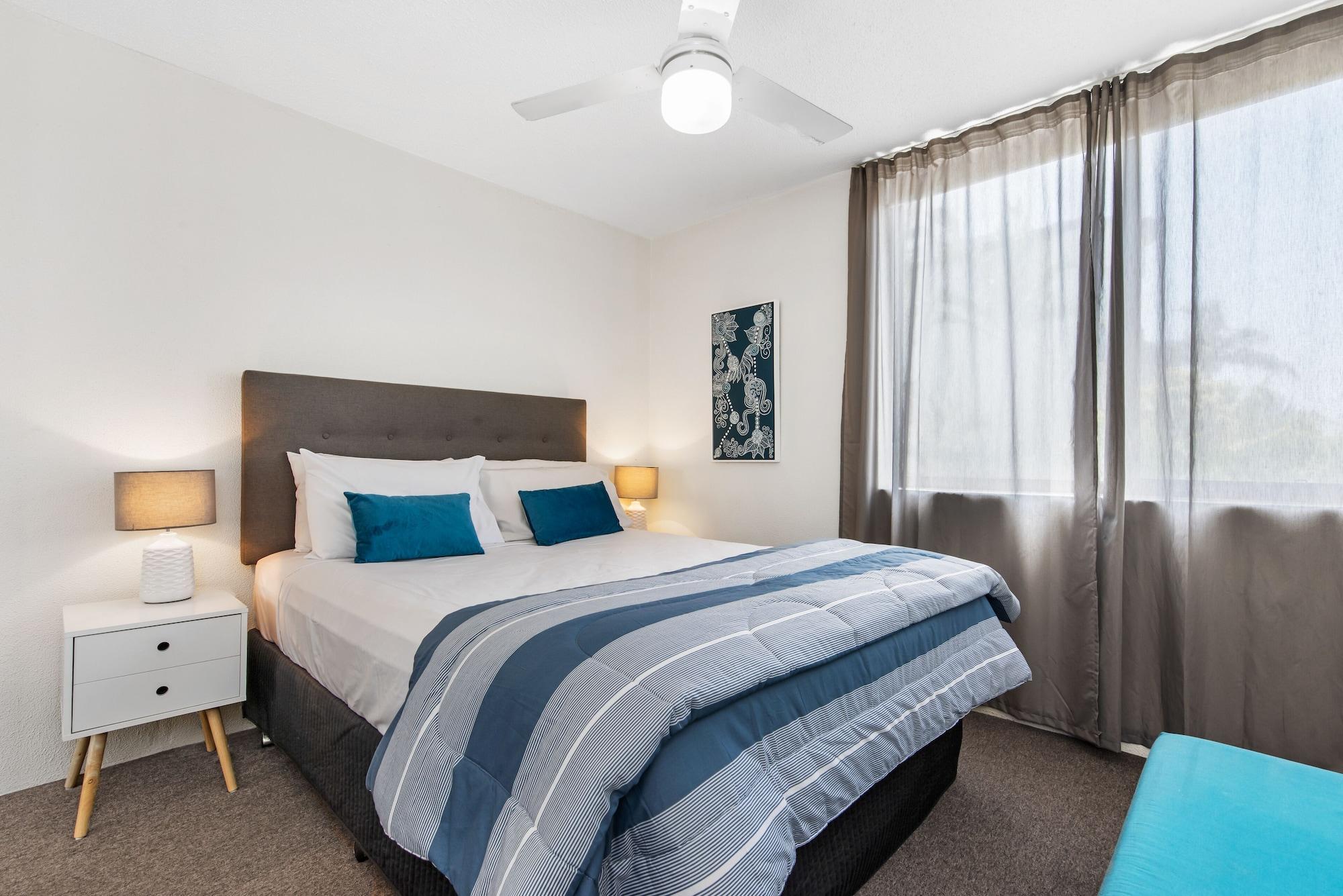 Mylos Holiday Apartments Alexandra Headland Exterior photo