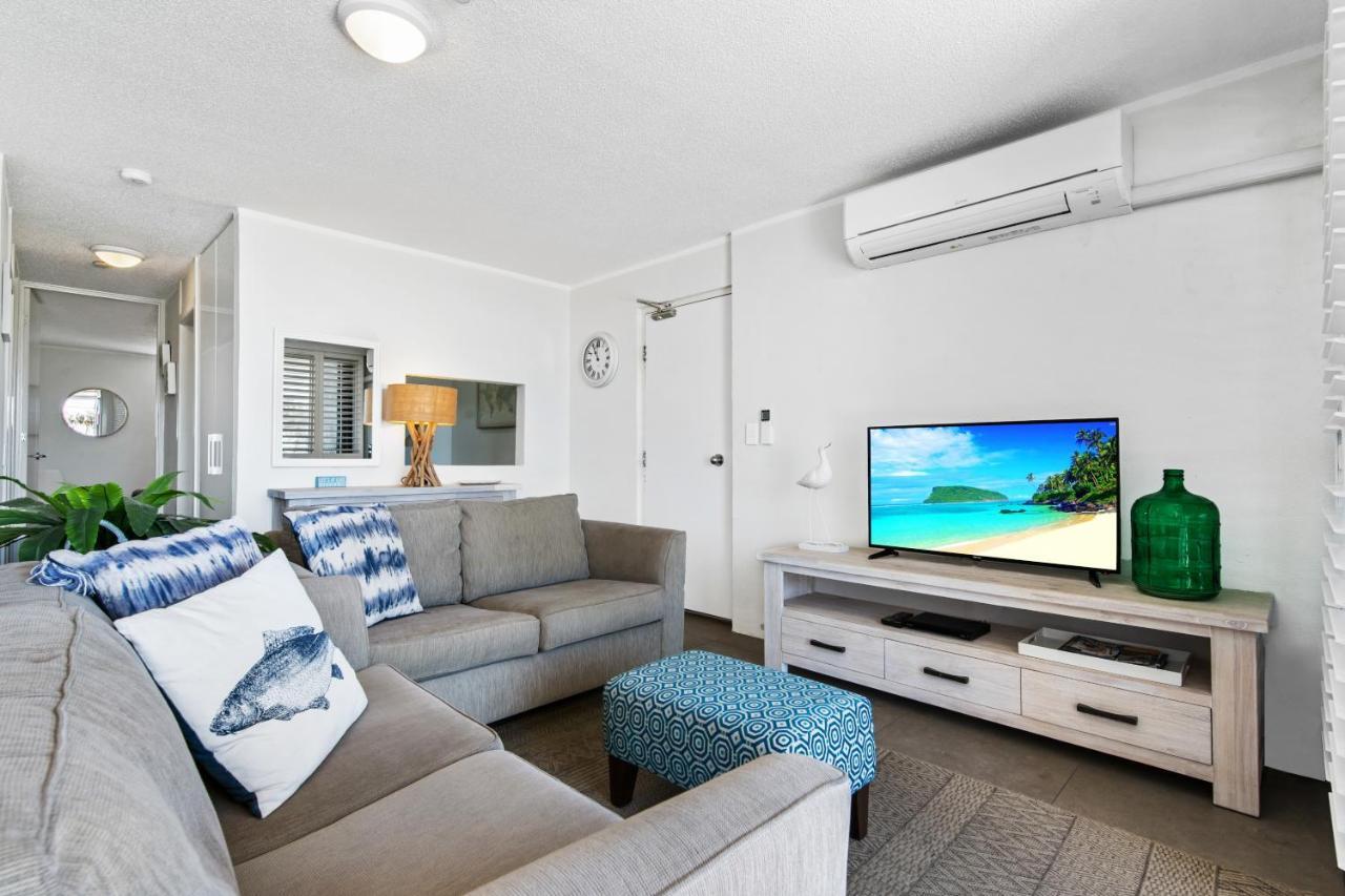 Mylos Holiday Apartments Alexandra Headland Exterior photo