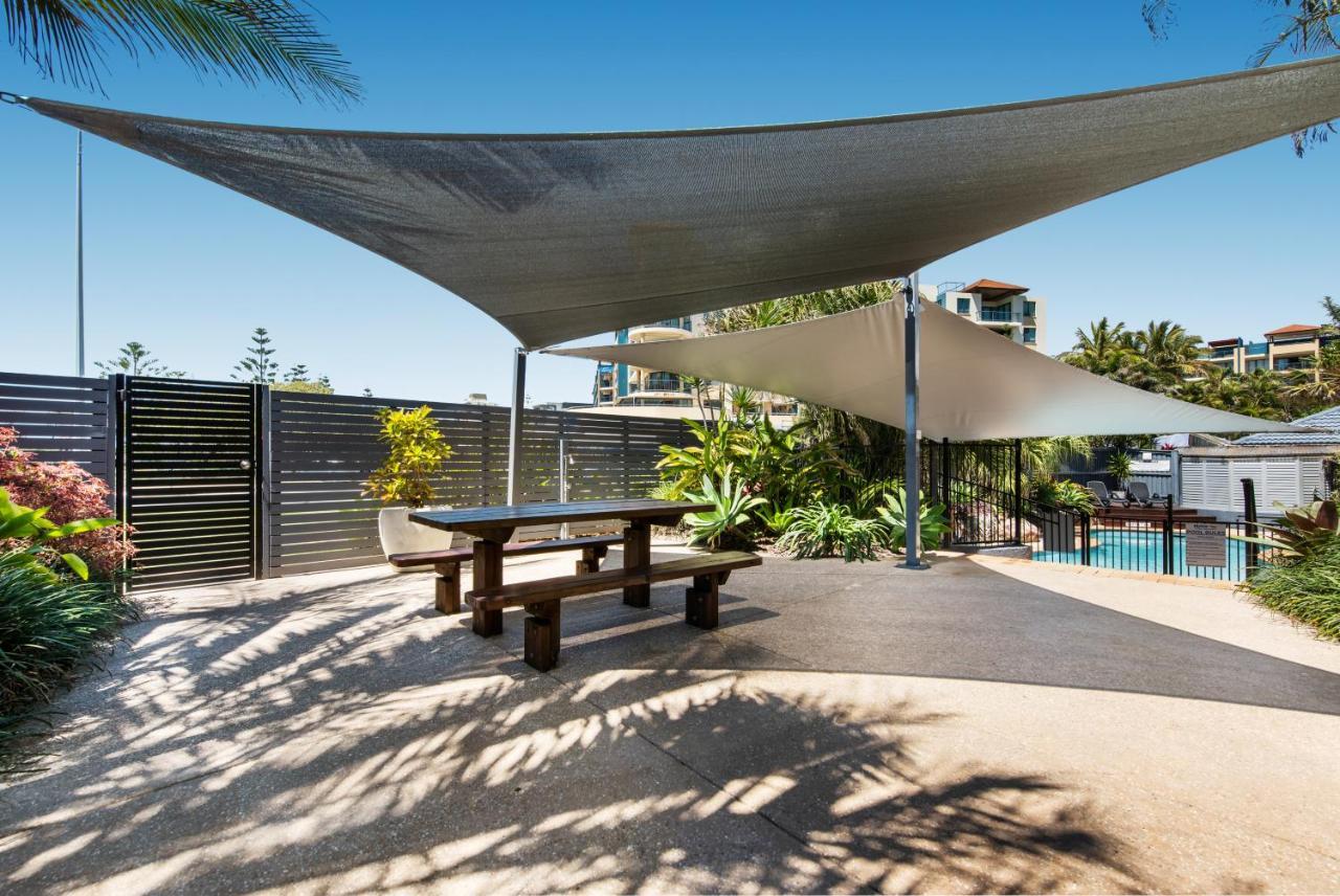 Mylos Holiday Apartments Alexandra Headland Exterior photo